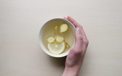 نوسان قیمت نفت و اثر بر بودجه